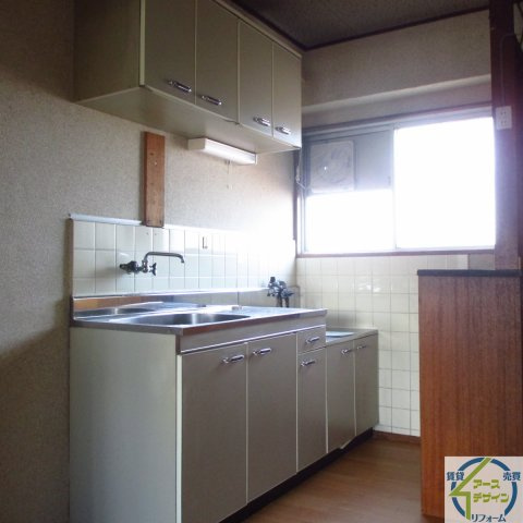 小西ビルの居間・リビング|※類似部屋