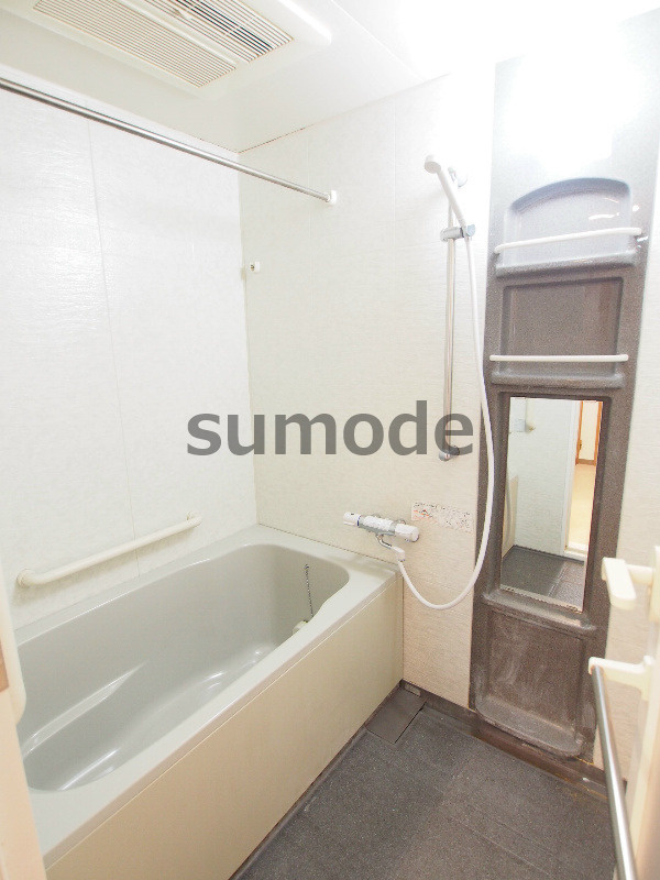 コスモ茨木上穂積の浴室