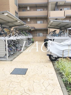 【その他共用部分】 | グリンデルヴァルト | 駐輪場です。