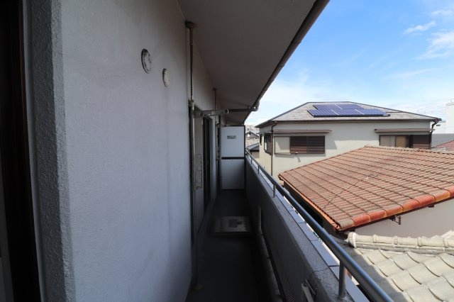 サンハイツ沢良宜西のバルコニー