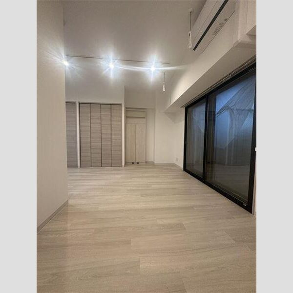 セントフィオーレ松葉の洋室