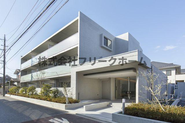 武蔵野市西久保１丁目の賃貸マンションの外観