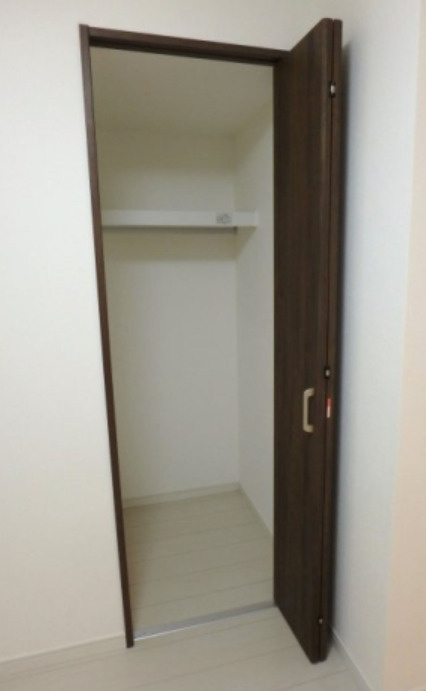 杉並区井草１丁目のアパートの収納