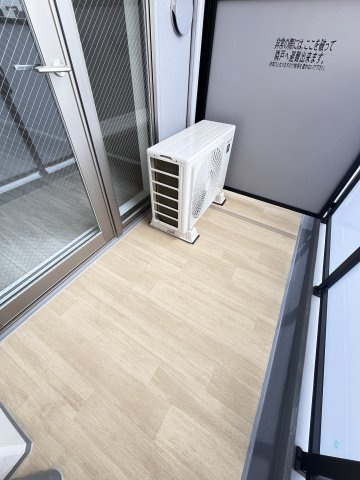 大阪市城東区東中浜２丁目の賃貸マンションのバルコニー