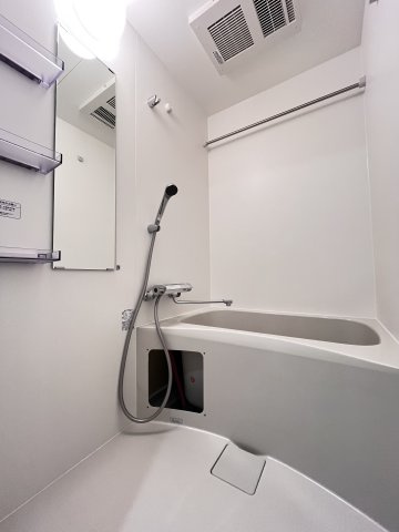 大阪市城東区東中浜２丁目の賃貸マンションの浴室