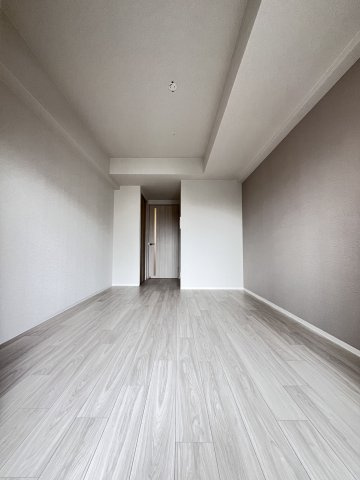 大阪市城東区東中浜２丁目の賃貸マンションの寝室