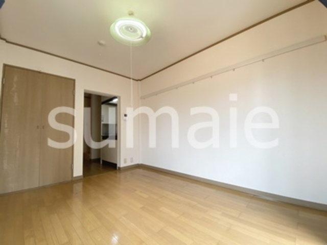 ベルトゥリーハイツの居間・リビング|洋室です☆