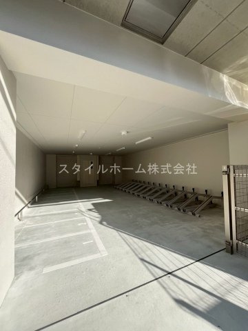セントフィオーレ松葉の駐車場