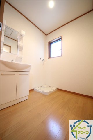 Pista魚住町の洗面所