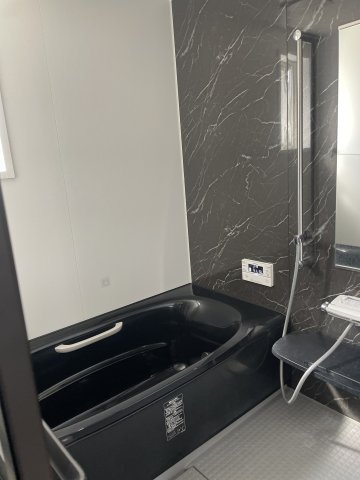 畠敷の家の浴室