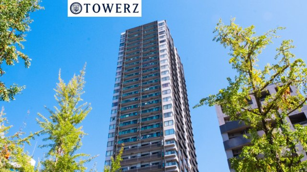 【外観】 | 【外観】周辺の緑や空の青とも美しく調和する、シンプルでスマートな景観美！