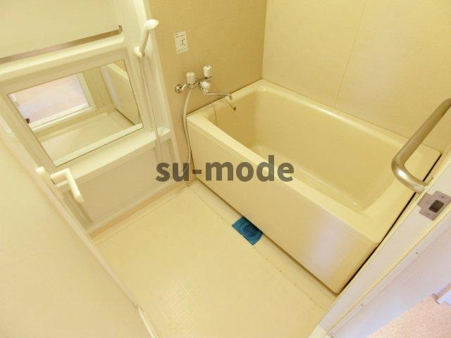 ピアドミールの浴室