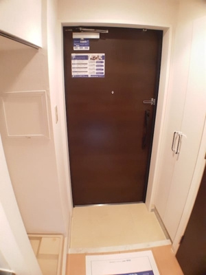 【玄関】 | 新品家具付きマンション市谷薬王寺町8(KaGood東京)