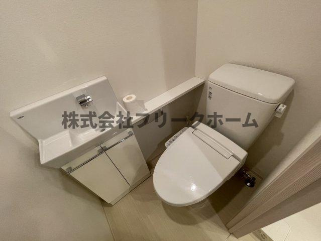 武蔵野市境１丁目の賃貸マンションのトイレ