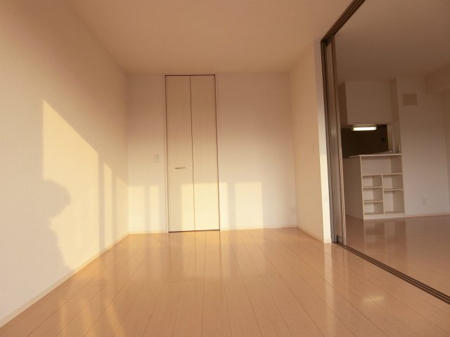 SumiYasu.Soの洋室|落ち着いた色調の洋室です