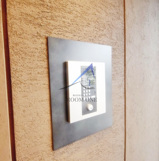 Ａｌｖｉｎｅｓｓ　Ｋｅｉのセキュリティ|オートロックです。