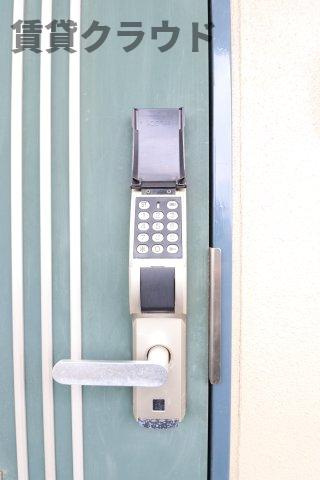 ロシニョルのセキュリティ|鍵を持ち歩く必要がありません！デジタルロック！