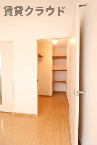 ロシニョルの収納|たっぷりとした収納スペースです