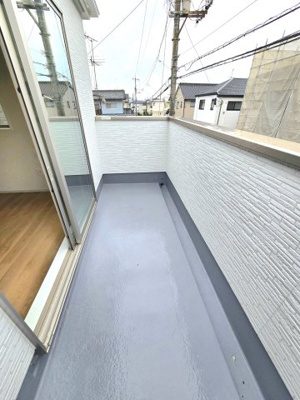 【バルコニー】 | 山崎一戸建て
