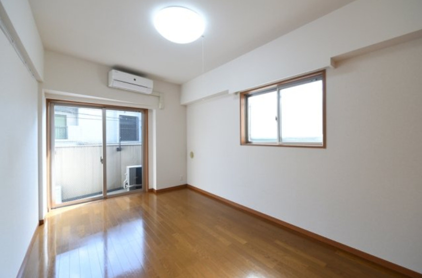 文京区千石２丁目の賃貸マンションの居間・リビング