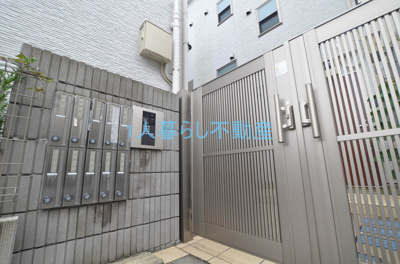 【その他共用部分】 | サークルハウスB棟 | 集合ポストです