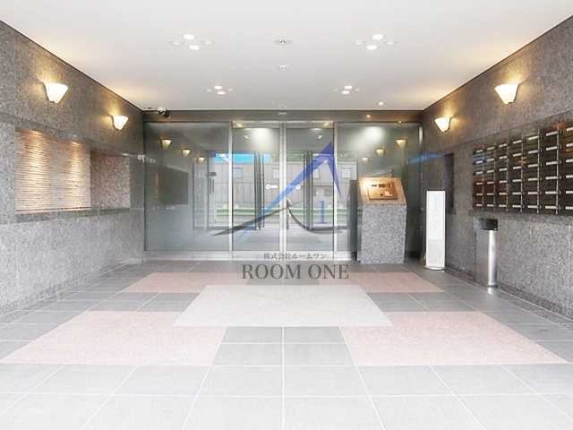 ルーブル東蒲田六番館のエントランス|エントランスです。