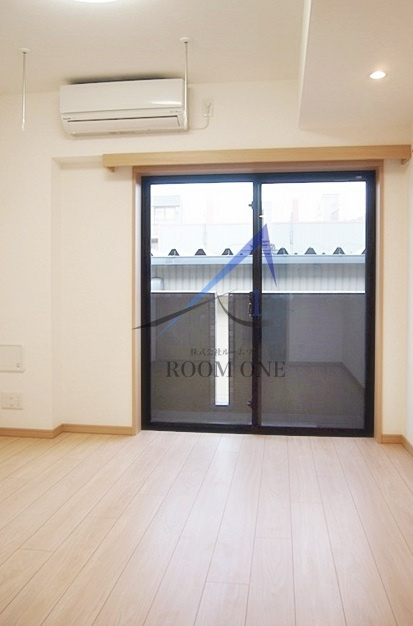 ルーブル東蒲田六番館の居間・リビング|洋室のお部屋です。