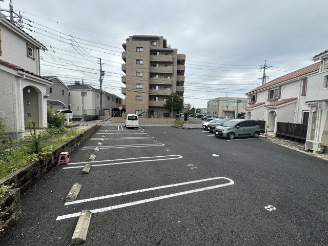 アンティーブの駐車場
