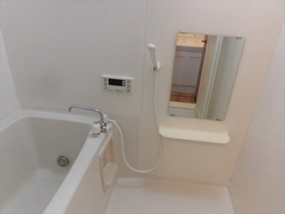 【浴室】 | ラルジュ・アイ