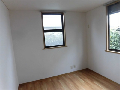 【寝室】 | ラルジュ・アイ