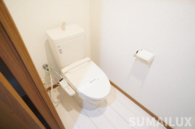 熊本市中央区神水１丁目の賃貸マンションのトイレ