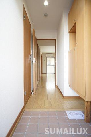 熊本市中央区神水１丁目の賃貸マンションの玄関