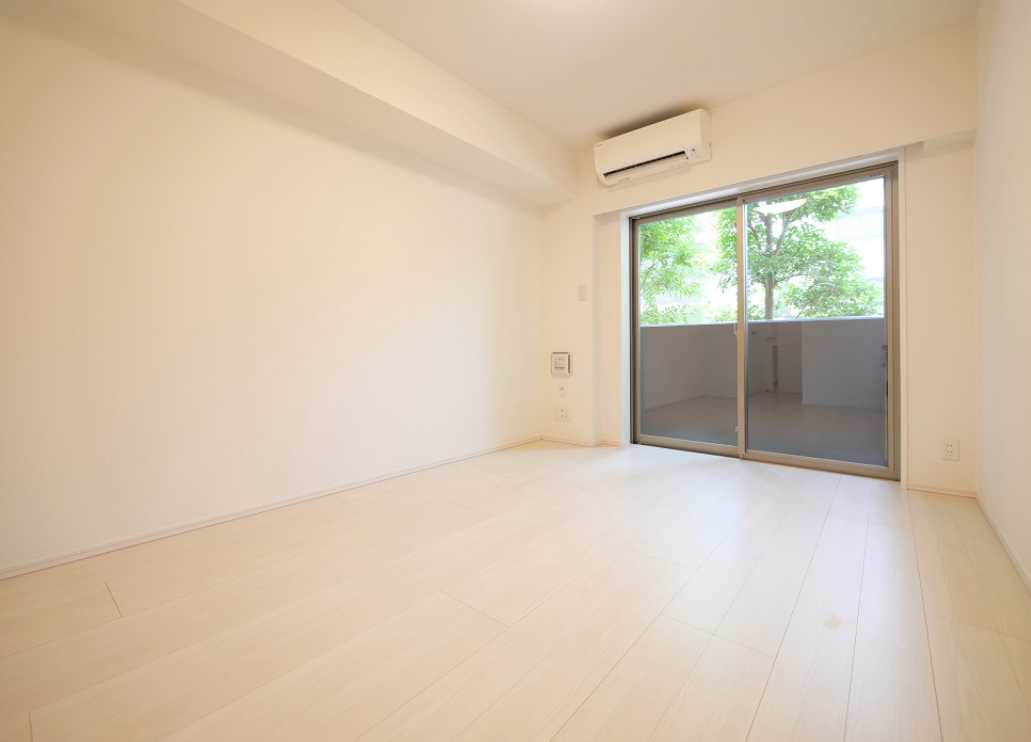 PREMIUM CUBE G 三軒茶屋　ペット飼育可　ネット無料　分譲賃貸の居間・リビング