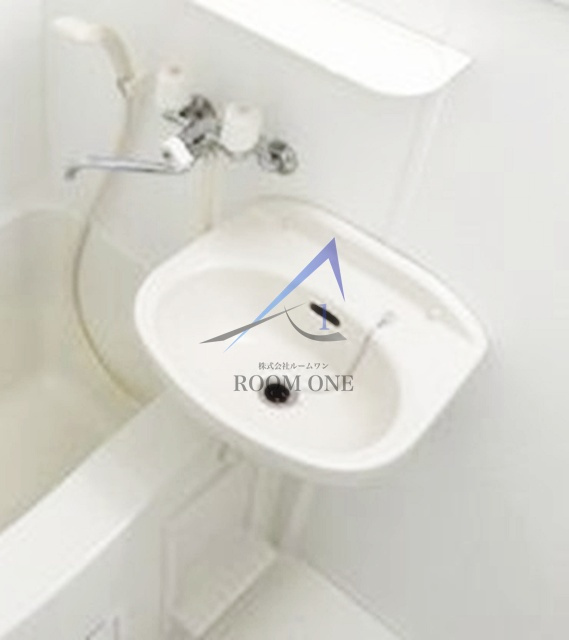 ル・リオン多摩川ＧＲＡＮＤ-ＣＯＵＲＴの洗面所|洗面台です。