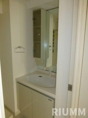 【洗面所】 | レジディア三越前