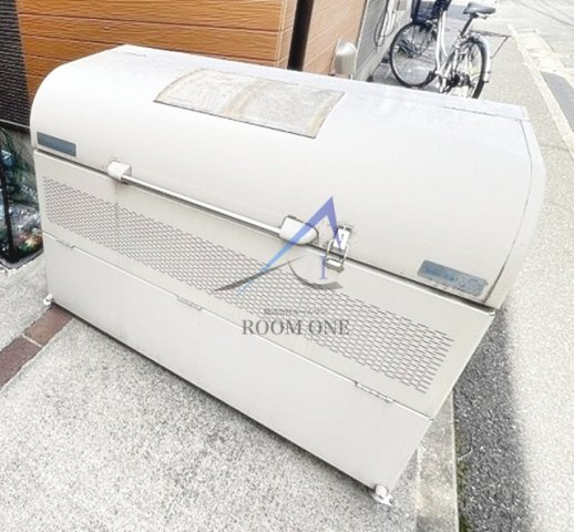 ポルテシャンス西巣鴨のその他共用部分|敷地内ゴミ置き場です。