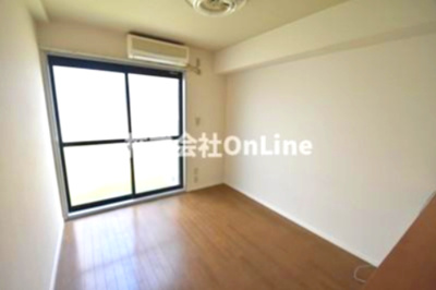 【居間・リビング】 | レオパレスヴィヴァーチェ青山