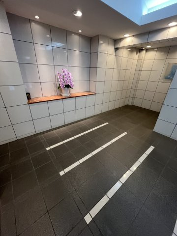 クリオ文京小石川のエントランス