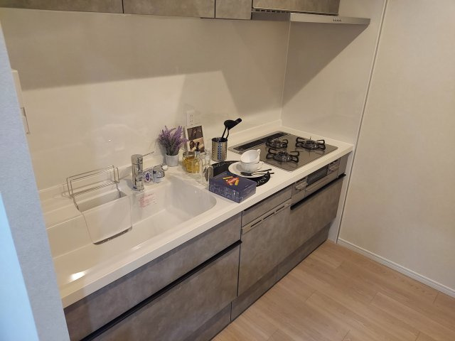 エンゼルハイム宝塚第5のキッチン|食洗機付きシステムキッチン