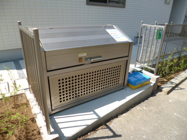 ラフィナート・Ｋのその他共用部分|★入居者専用ゴミストッカー★