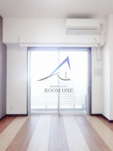 クレヴァンス川崎鹿島田の居間・リビング|洋室のお部屋です。