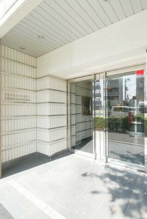 PREMIUM CUBE G 駒沢大学　駅近　ネット無料　ペット相談可のエントランス