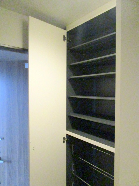 ボヌール経堂の玄関