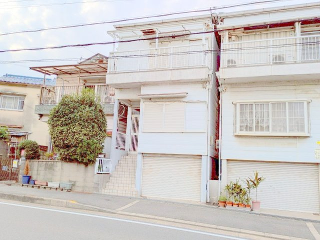 交野市郡津5丁目貸家