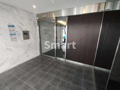 【エントランス】 | コンフォリア中野