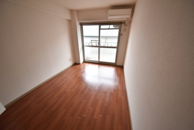 エスティージュンの内装