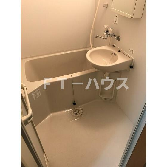 ラスティパークの浴室