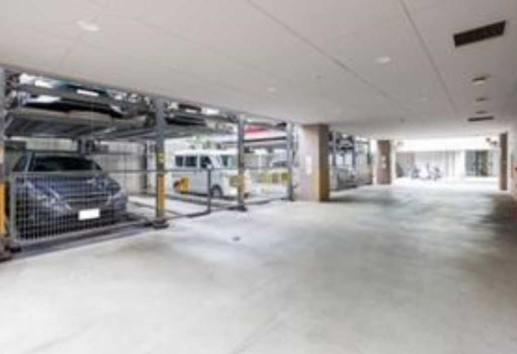 スペーシア三軒茶屋弐番館　駅近　ペット相談可　礼金０の駐車場