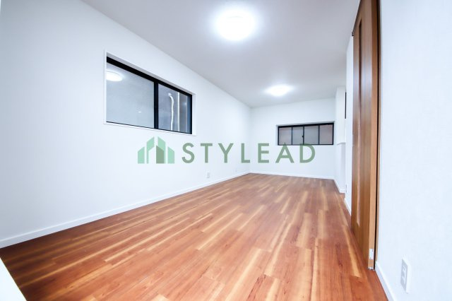 【居間・リビング】