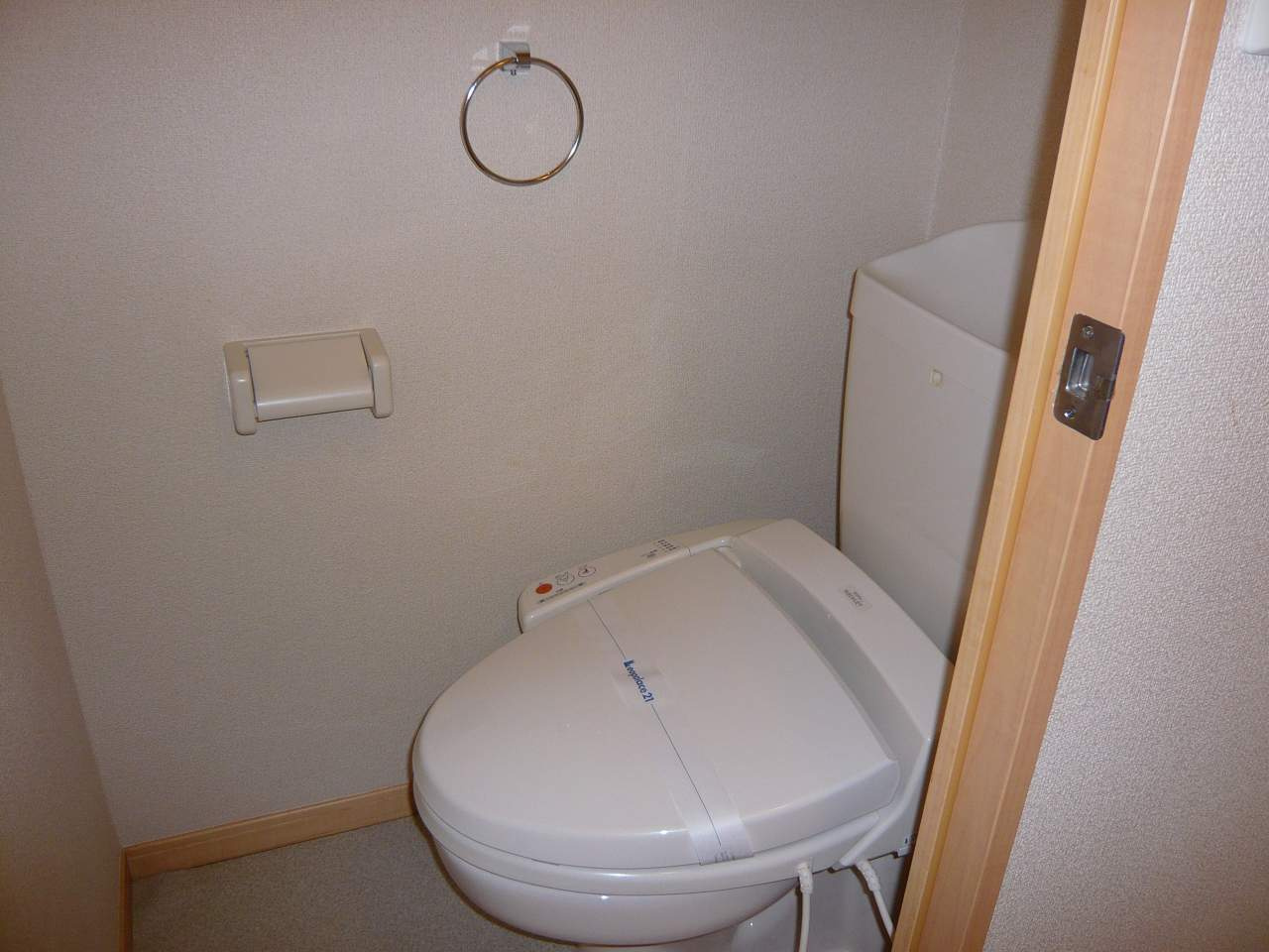 レオパレスフェリーチェ南新木のトイレ|画像7